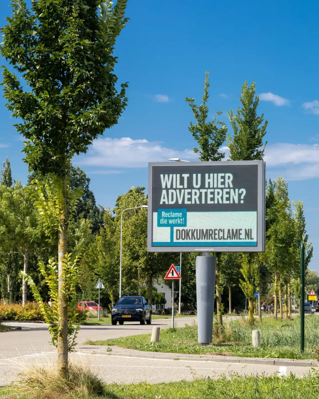 LED-scherm Hogedijken met de tekst Wilt u hier adverteren?